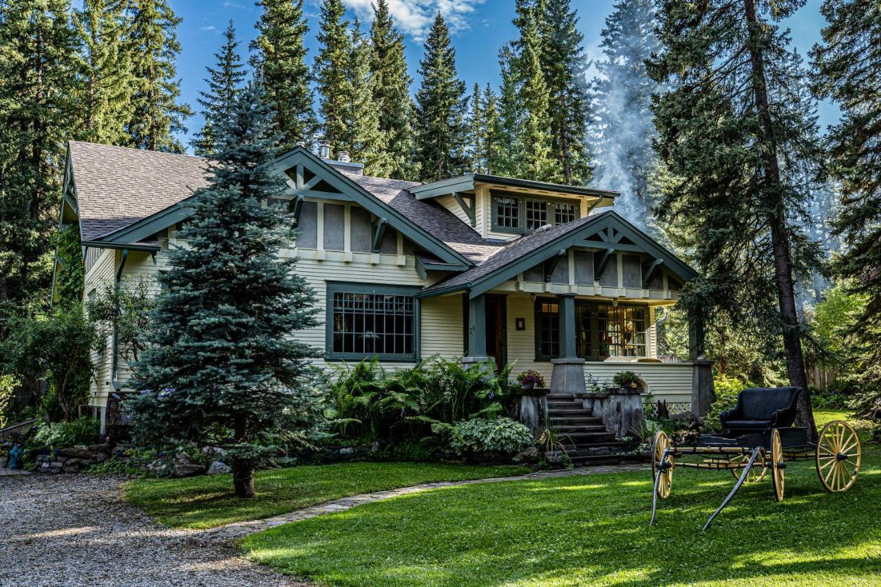 The Craftsman House Bed and Breakfast Bragg Creek Exteriör bild